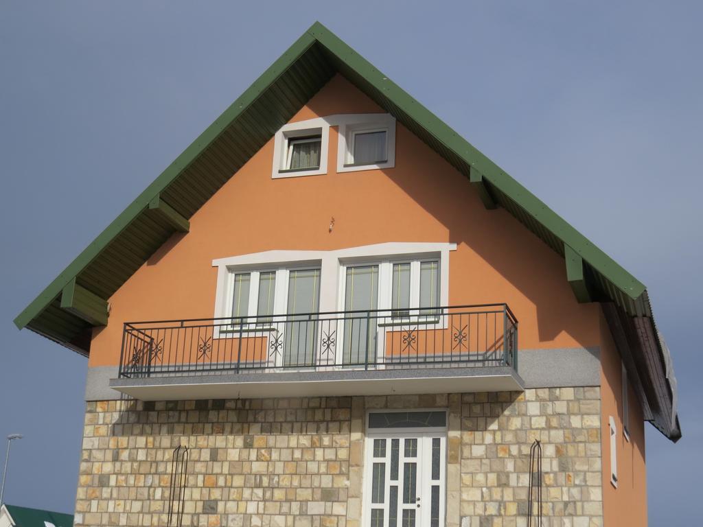 Rooms And Bungalows Sreten Zugic Zabljak  Bilik gambar