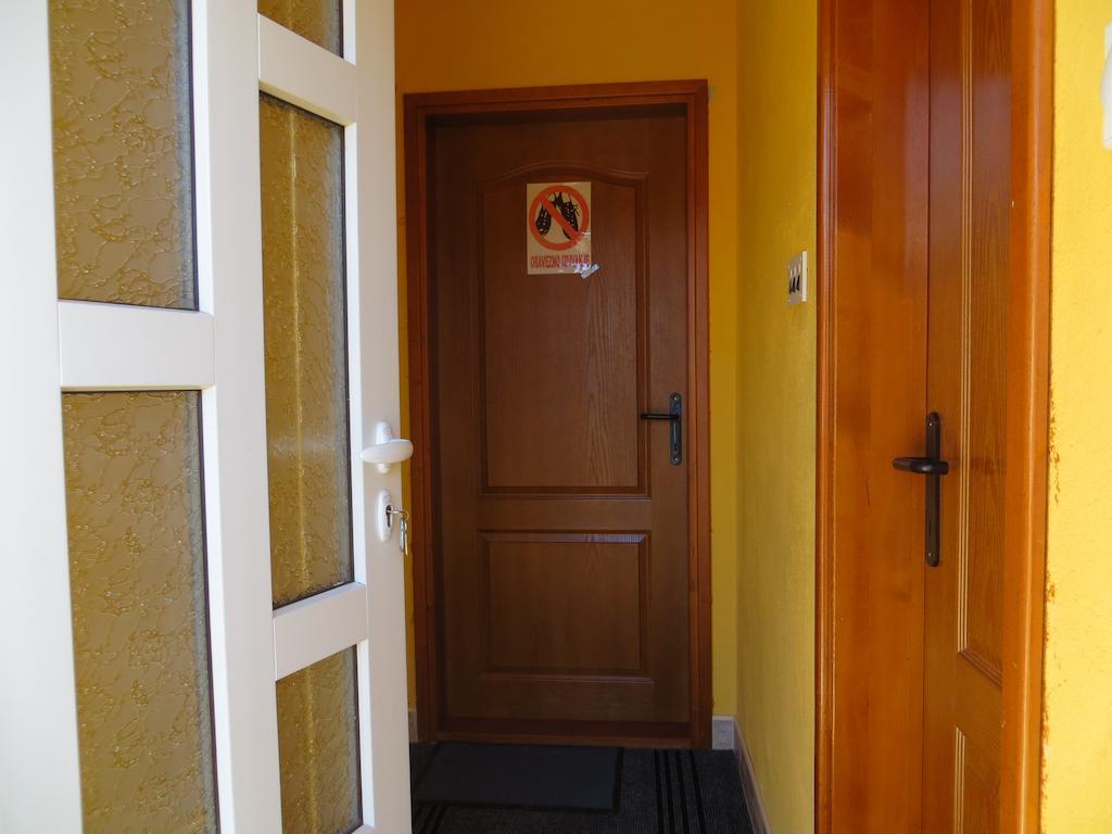 Rooms And Bungalows Sreten Zugic Zabljak  Bilik gambar