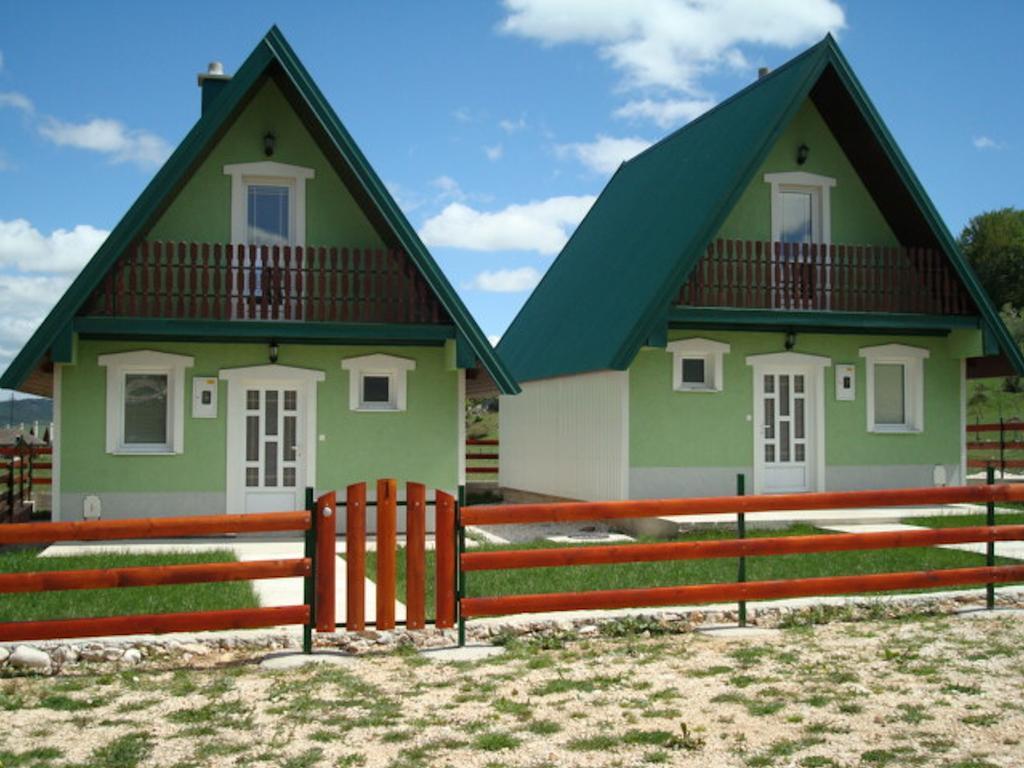 Rooms And Bungalows Sreten Zugic Zabljak  Bilik gambar